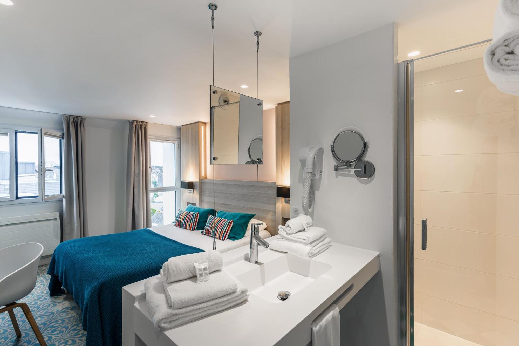 Le Cornouaille Hotel & Spa Benodet Bagian luar foto