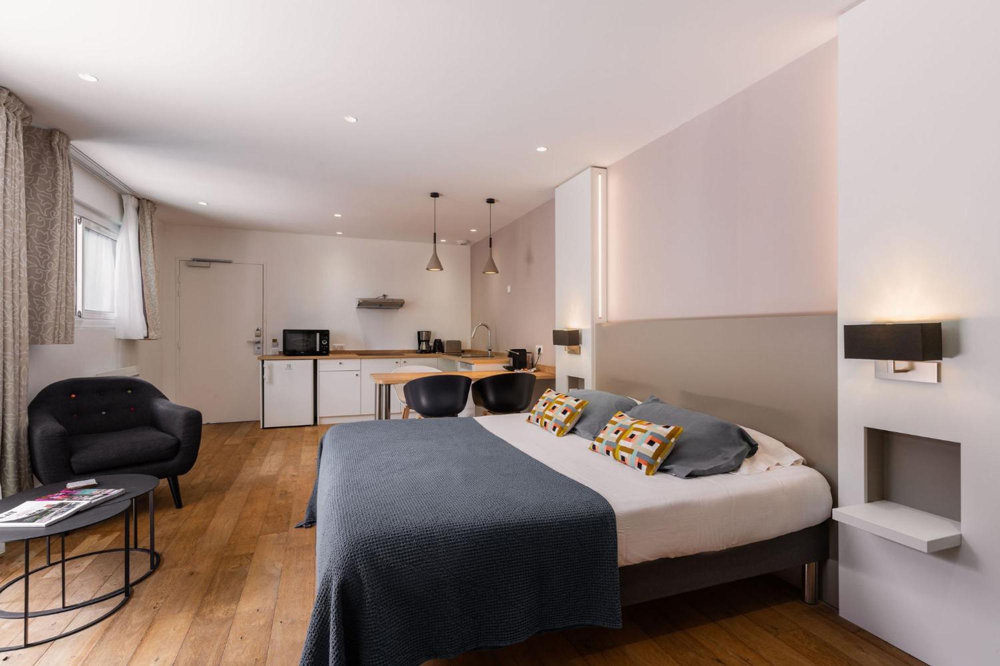 Le Cornouaille Hotel & Spa Benodet Bagian luar foto